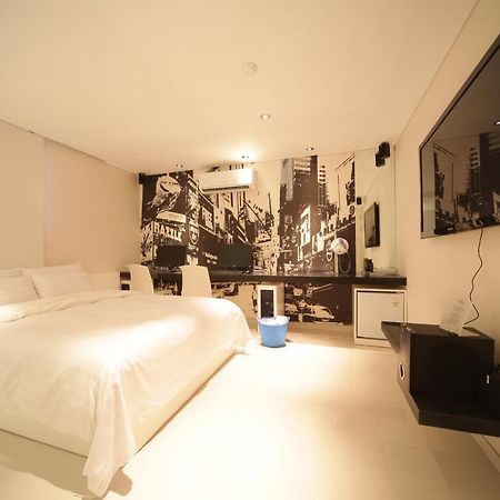 Hotel Pop Jongno Seoul Ngoại thất bức ảnh