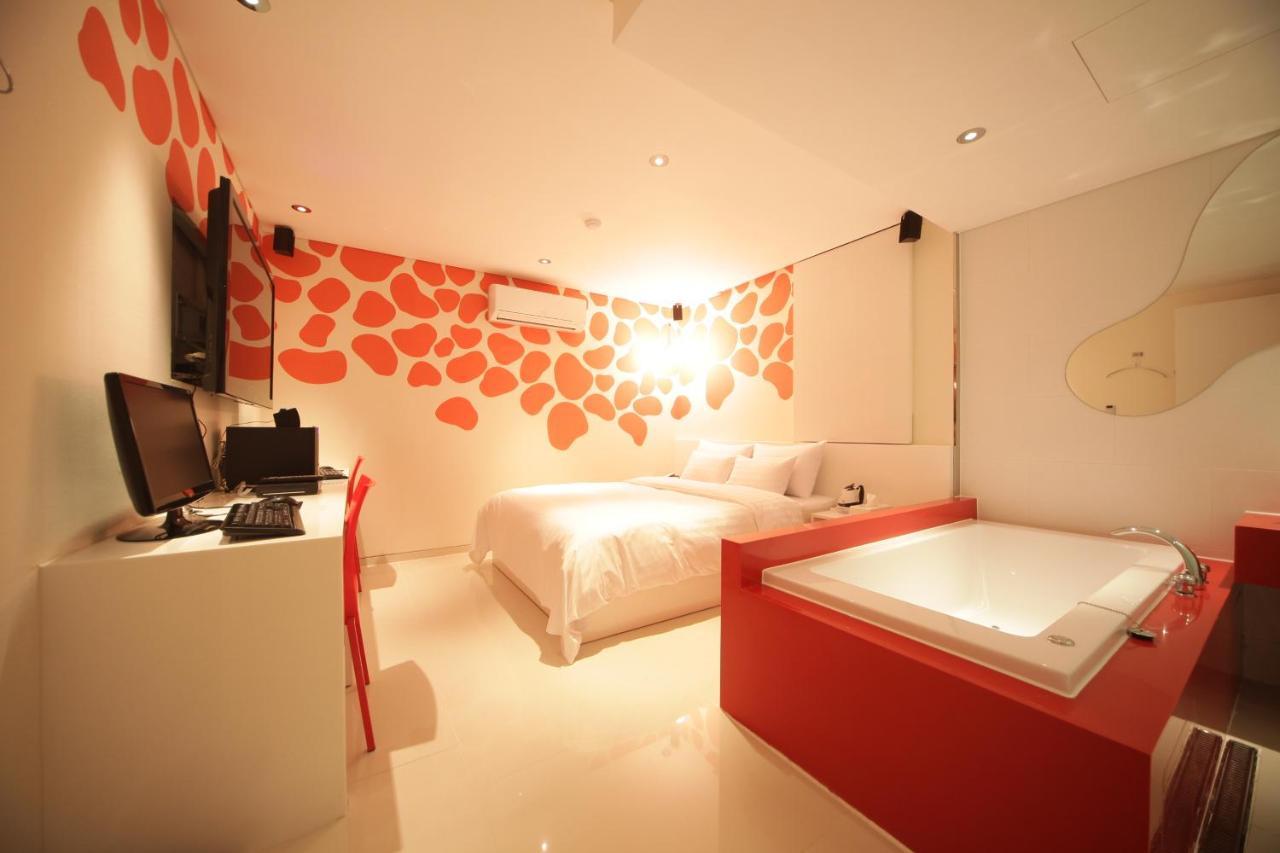 Hotel Pop Jongno Seoul Ngoại thất bức ảnh