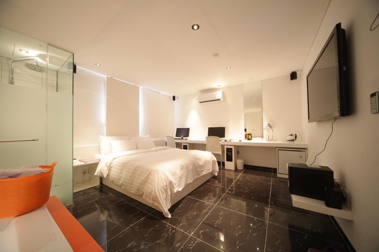 Hotel Pop Jongno Seoul Ngoại thất bức ảnh
