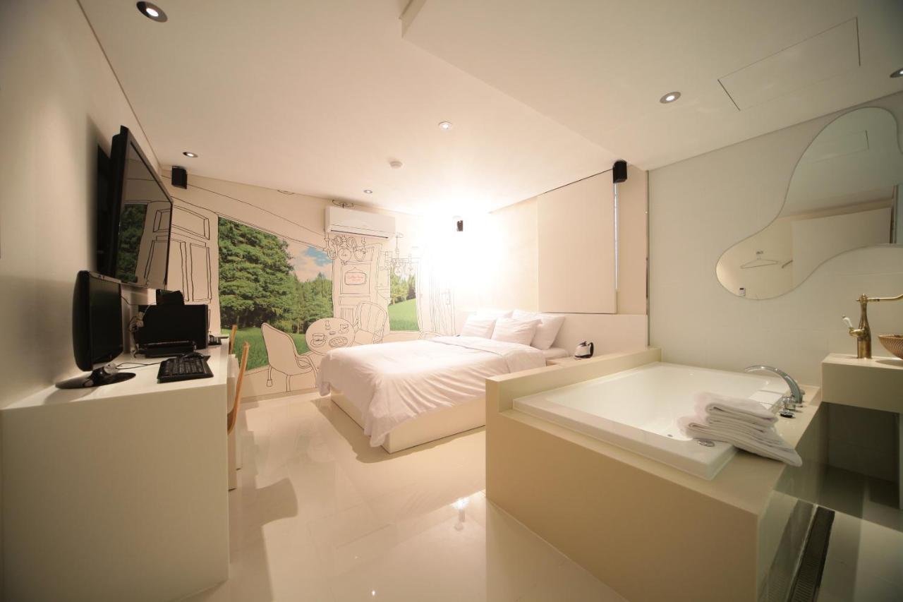 Hotel Pop Jongno Seoul Ngoại thất bức ảnh
